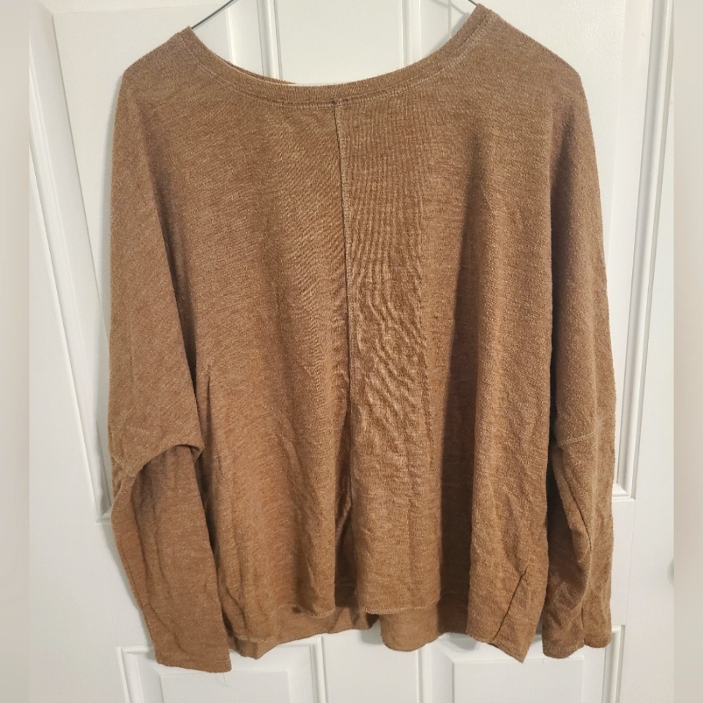 Long sleeve shirt